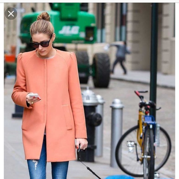 Zara Jackets & Blazers - ❤️SALE❤️ Gorgeous salmon puffed shoulder pea coat
